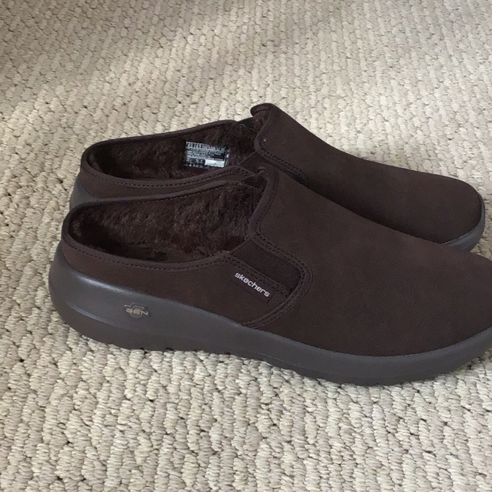 Skechers GO WALK Joy Repellant Clog-  Snuggly